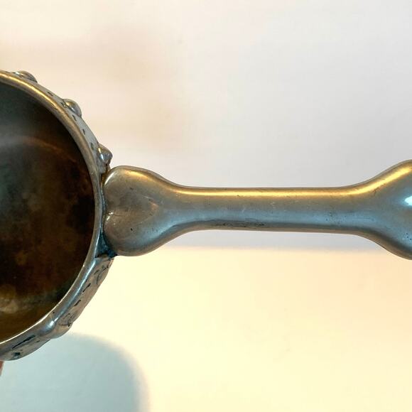 Pet Food Scoop Handmade for Dogs or Cats Useful Novelty Item, Signed - Picture 4 of 9